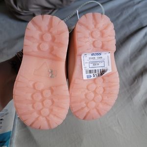 Baby shoes